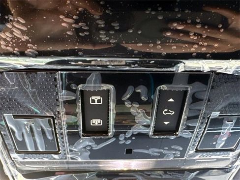 New 2025 Land Rover Range Rover Sport Dynamic SE image 24