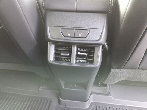 New 2026 GMC Terrain Elevation image 17