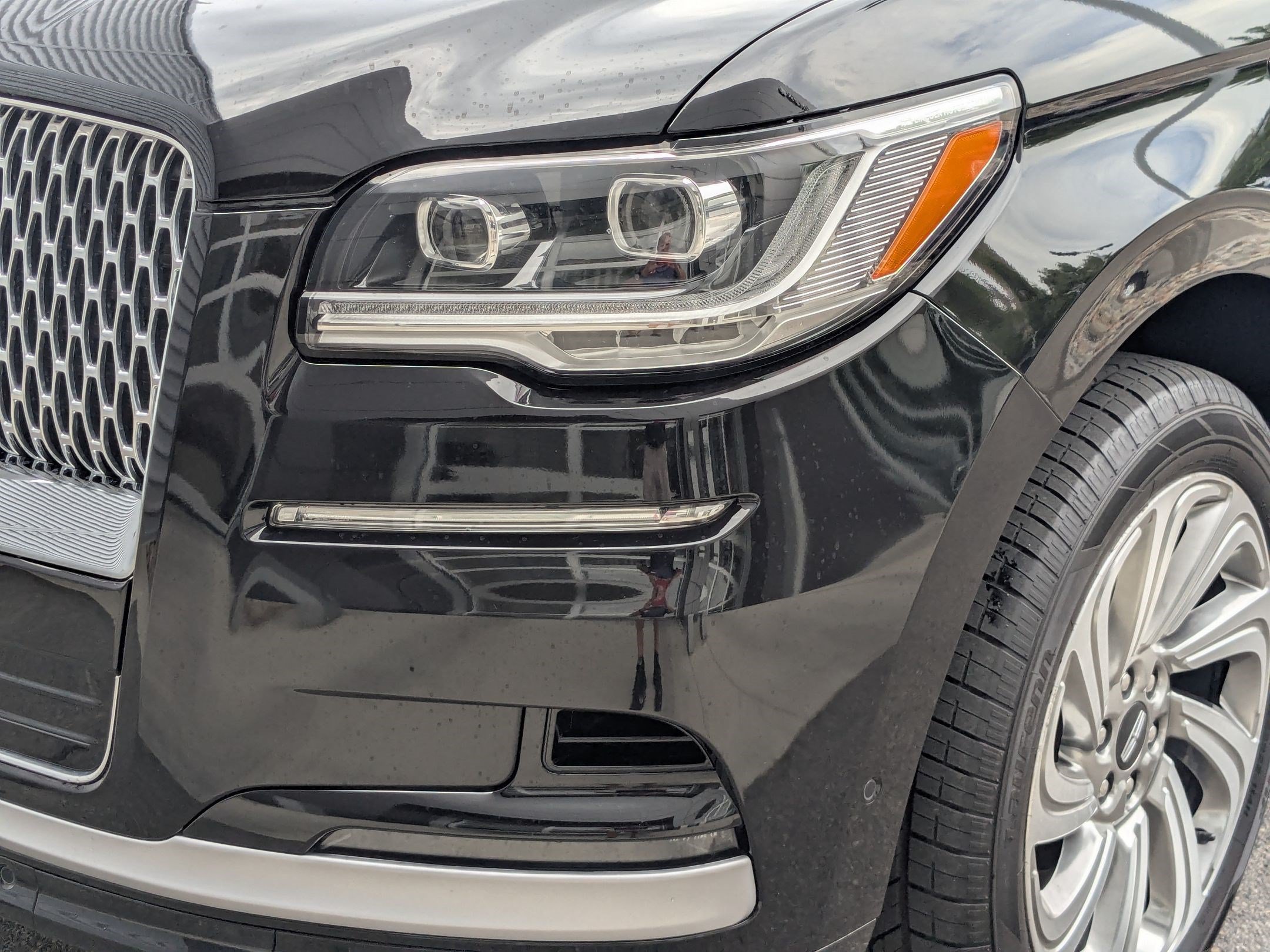Used 2024 Lincoln Navigator Reserve AWD/4WD image 9