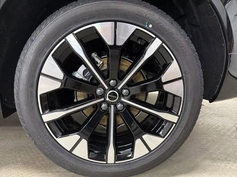 New 2026 Volvo XC60 B5 Plus w/ Protection Package Premier image 5