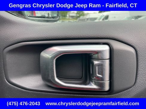 Certified 2025 Jeep Wrangler Unlimited Sahara AWD/4WD image 18
