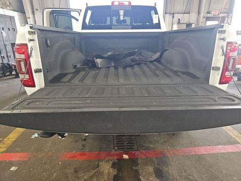 Used 2023 RAM 2500 Laramie AWD/4WD image 10