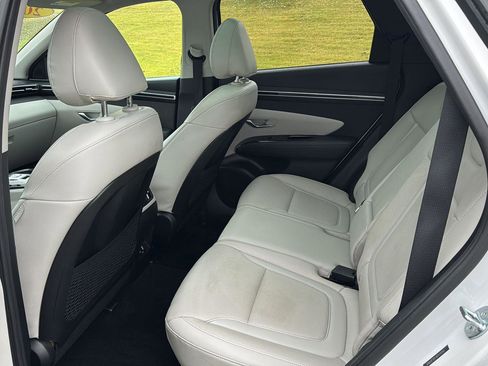 Used 2024 Hyundai Tucson Limited image 9