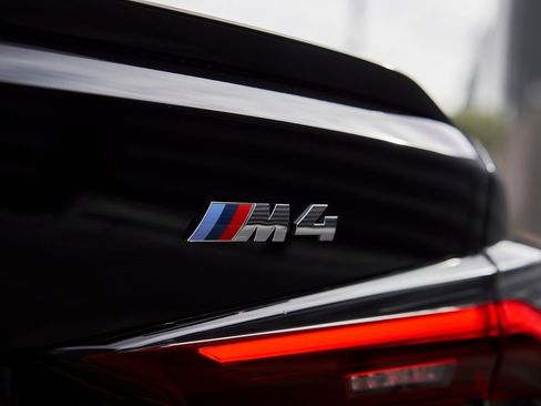 Used 2024 BMW M4 Coupe w/ Executive Package image 14