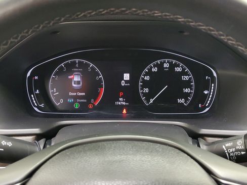 Used 2018 Honda Accord Touring image 27