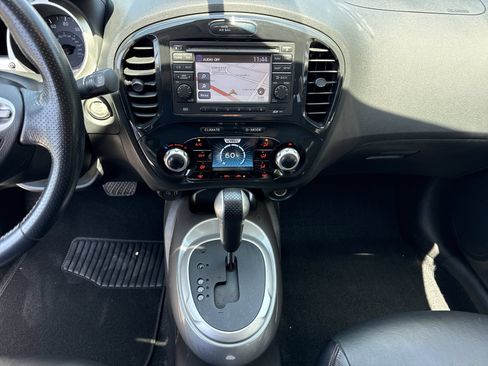 Used 2012 Nissan Juke SL AWD/4WD image 28