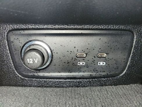 Used 2023 Audi Q3 2.0T Premium w/ 19" Wheel Package image 14