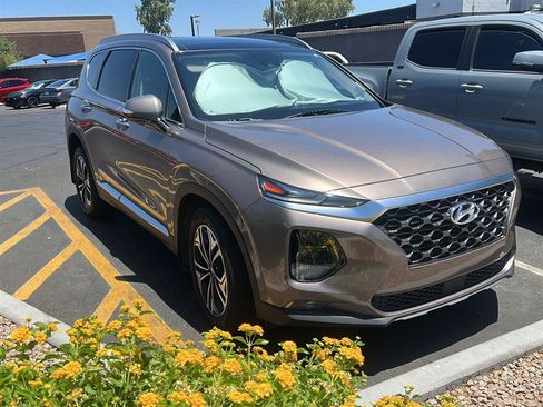 Used 2020 Hyundai Santa Fe SEL FWD image 4