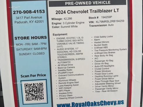Used 2024 Chevrolet TrailBlazer LT AWD/4WD image 29