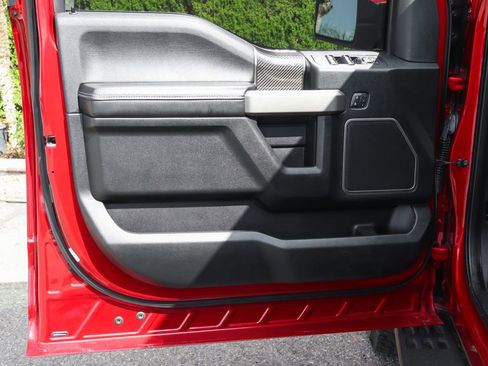 Used 2019 Ford F150 Raptor w/ Equipment Group 802A Luxury image 16