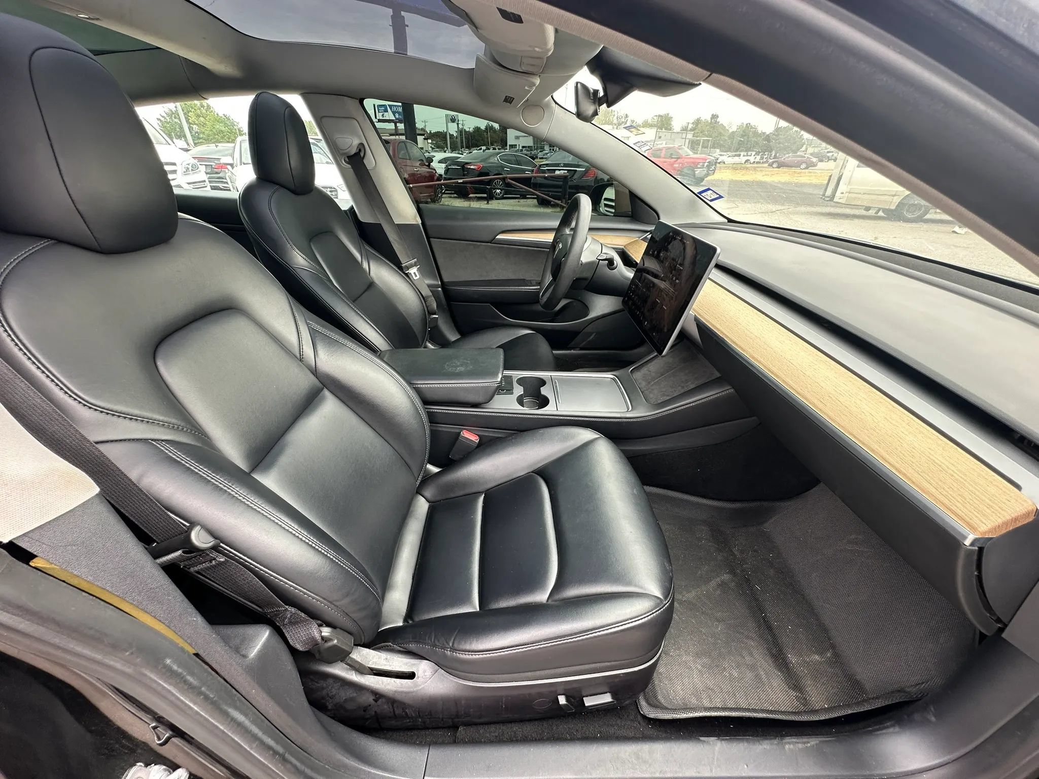 Used 2021 Tesla Model 3 Standard Range Plus RWD image 13