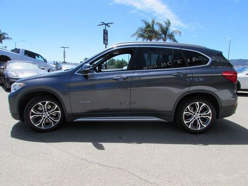 Used 2017 BMW X1 xDrive28i AWD/4WD image 4