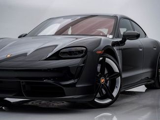 Used 2020 Porsche Taycan Turbo S video 2