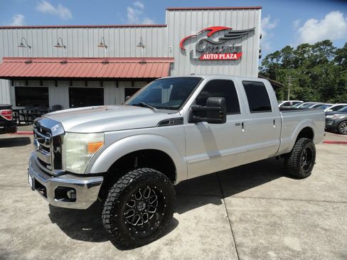 Used 2011 Ford F250 Lariat w/ Lariat Interior Pkg AWD/4WD image 1