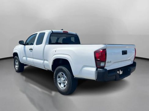 Used 2021 Toyota Tacoma SR AWD/4WD image 13