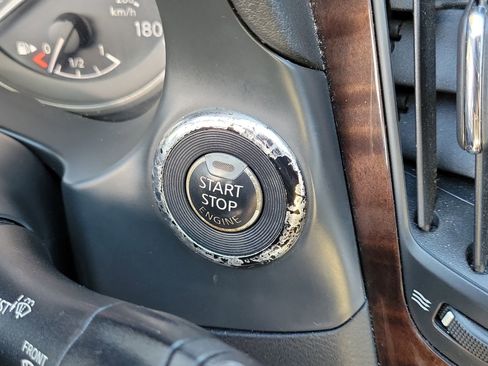 Used 2018 INFINITI Q50 Luxe AWD/4WD image 18