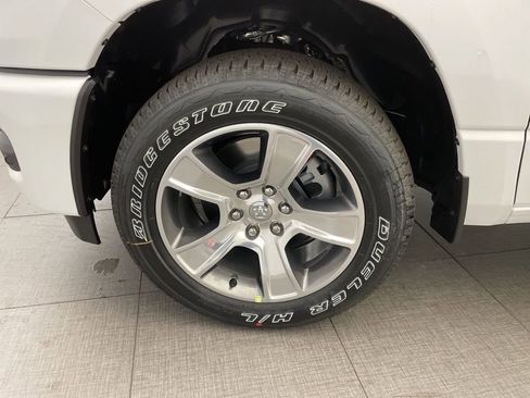 New 2026 RAM 1500 Express image 8