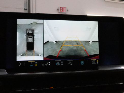 Used 2024 Chevrolet Silverado 2500 LT w/ Z71 Sport Edition image 17