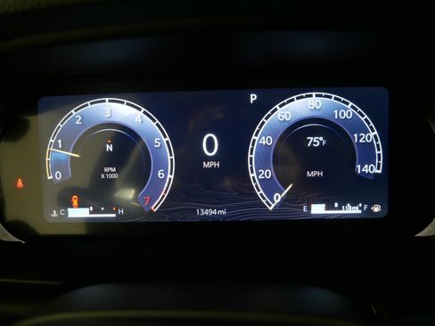 Used 2024 Jeep Grand Cherokee Limited w/ Black Appearance Package AWD/4WD image 21