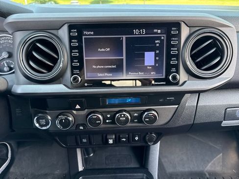 Used 2021 Toyota Tacoma TRD Sport w/ Blackout Package (TMS) AWD/4WD image 26