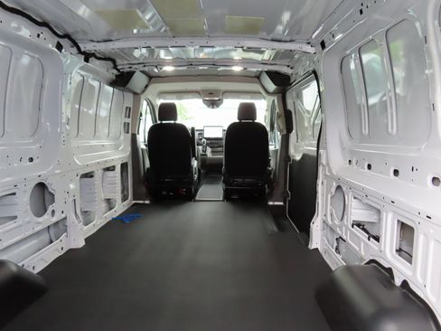 New 2025 Ford Transit 150 Low Roof image 15