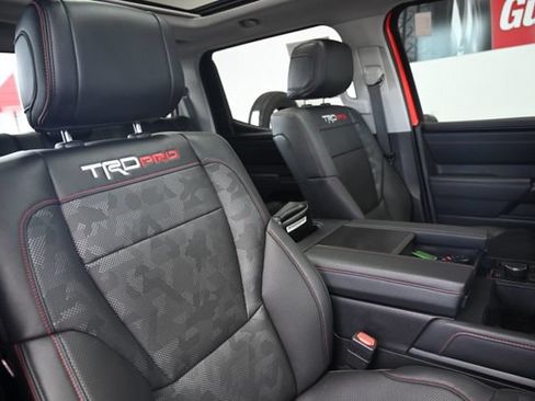 Used 2022 Toyota Tundra TRD Pro AWD/4WD image 11
