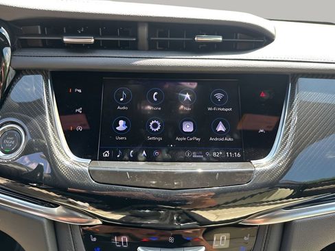 New 2025 Cadillac XT6 Sport w/ Technology Package image 31