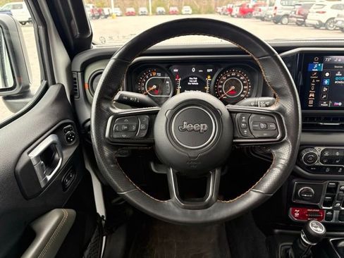 Used 2024 Jeep Gladiator Mojave image 14