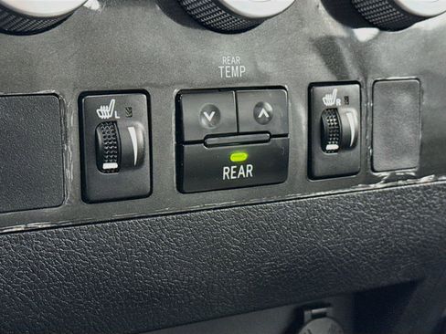 Used 2021 Toyota Sequoia Limited RWD image 8