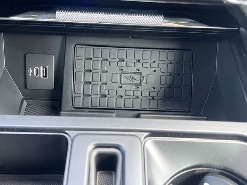 New 2025 Ford F150 Lariat w/ Equipment Group 502A High image 8