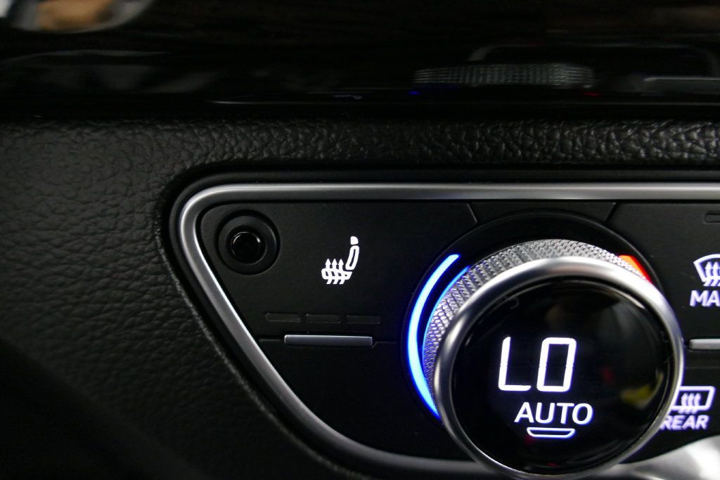 Used 2019 Audi Q5 Premium AWD/4WD image 21