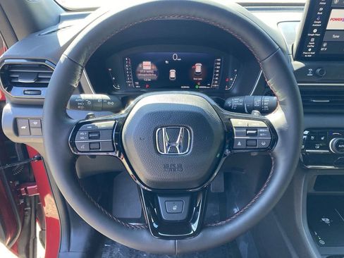 New 2026 Honda Pilot Black Edition image 11