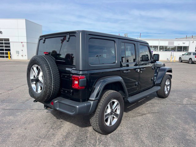Used 2020 Jeep Wrangler Unlimited Sahara w/ Dual Top Group AWD/4WD image 5