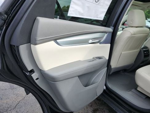 New 2025 Cadillac XT5 Premium Luxury w/ Technology Package image 9