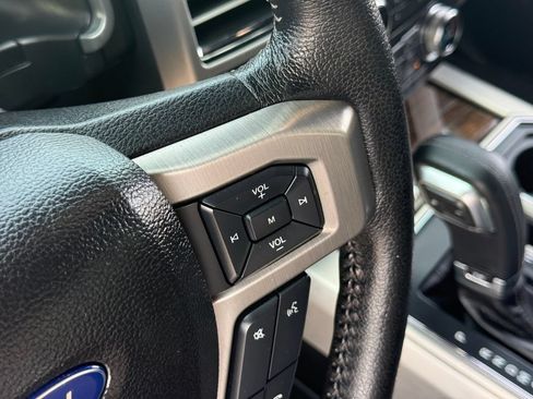Used 2015 Ford F150 Platinum w/ Equipment Group 701A Luxury AWD/4WD image 14