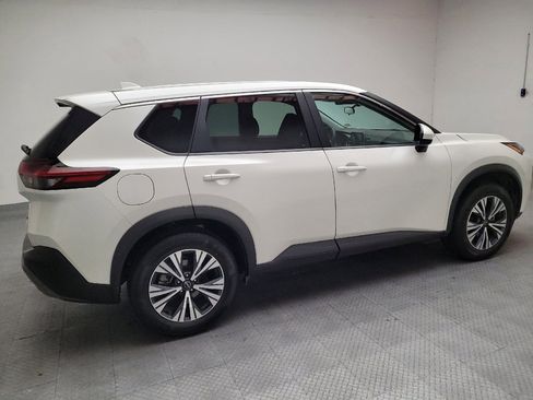 Used 2023 Nissan Rogue SV FWD image 10
