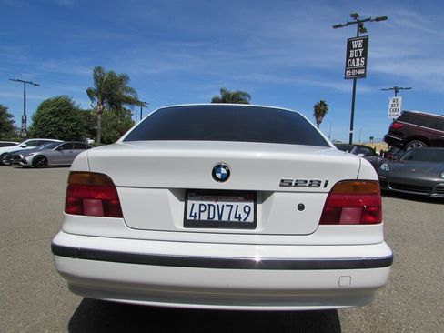 Used 2000 BMW 528i Sedan RWD image 6