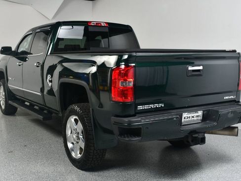 Used 2015 GMC Sierra 2500 Denali w/ Duramax Plus Package image 7