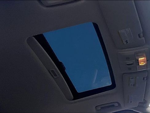 Used 2013 Land Rover Range Rover Sport HSE LUX image 15