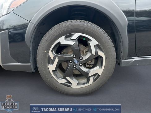 Used 2023 Subaru Crosstrek 2.5i Limited w/ Moonroof Package image 9