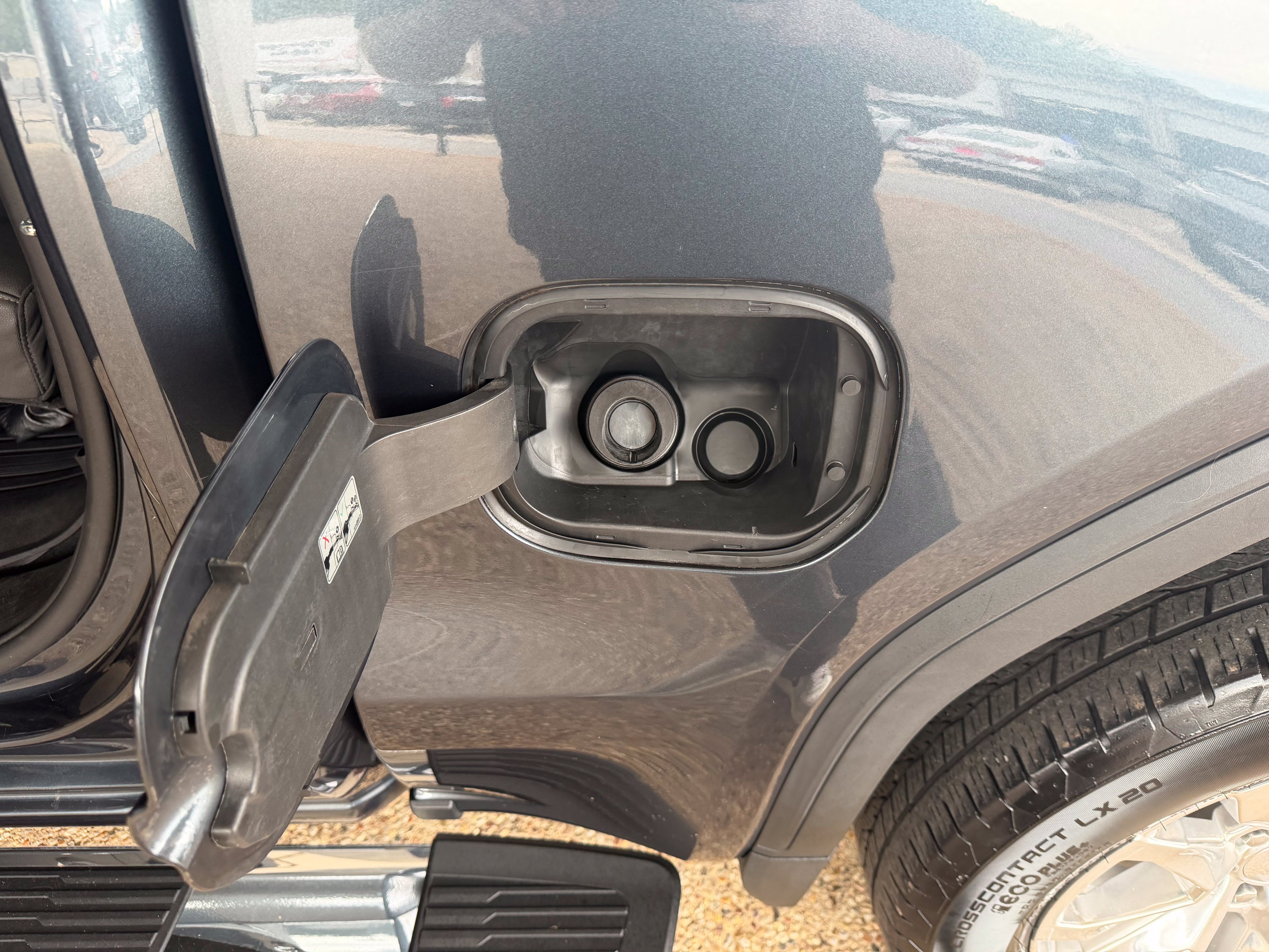 Used 2021 GMC Sierra 1500 SLT AWD/4WD image 7