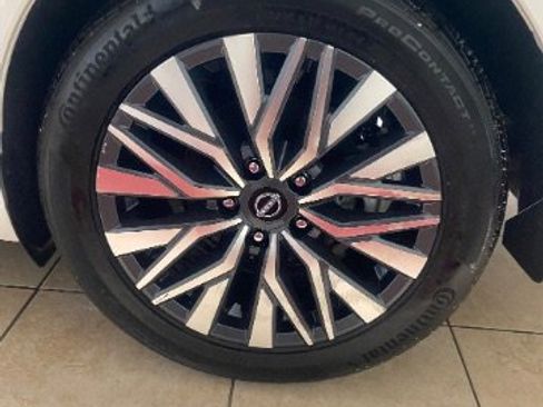 Used 2024 Nissan Altima 2.5 SV w/ SV Premium Package image 30