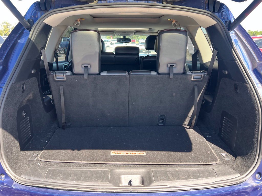Used 2020 Nissan Pathfinder SL FWD image 23
