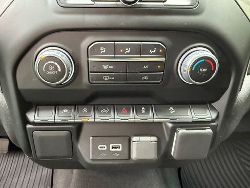 Used 2024 Chevrolet Silverado 1500 Custom Trail Boss w/ LPO, Dark Essentials Package AWD/4WD image 23