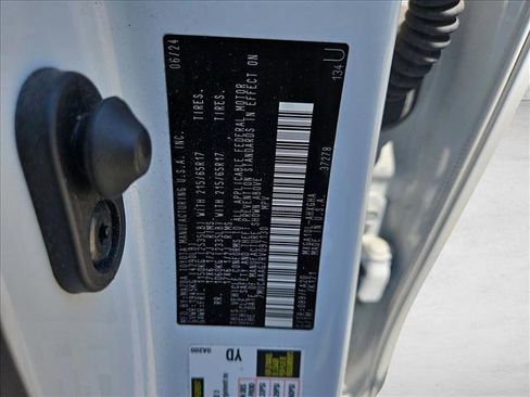 Used 2024 Toyota Corolla Cross LE FWD image 23