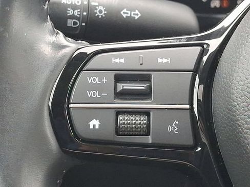 Used 2023 Honda CR-V EX-L image 17
