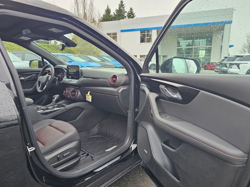 New 2025 Chevrolet Blazer RS w/ Driver Confidence II Package image 12