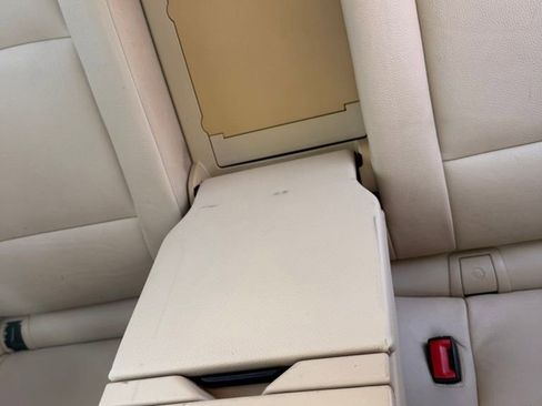 Used 2013 BMW 528i Sedan image 10