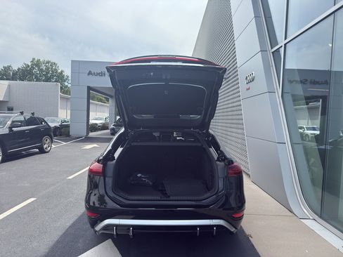 New 2025 Audi S6 e-tron Premium Plus image 8