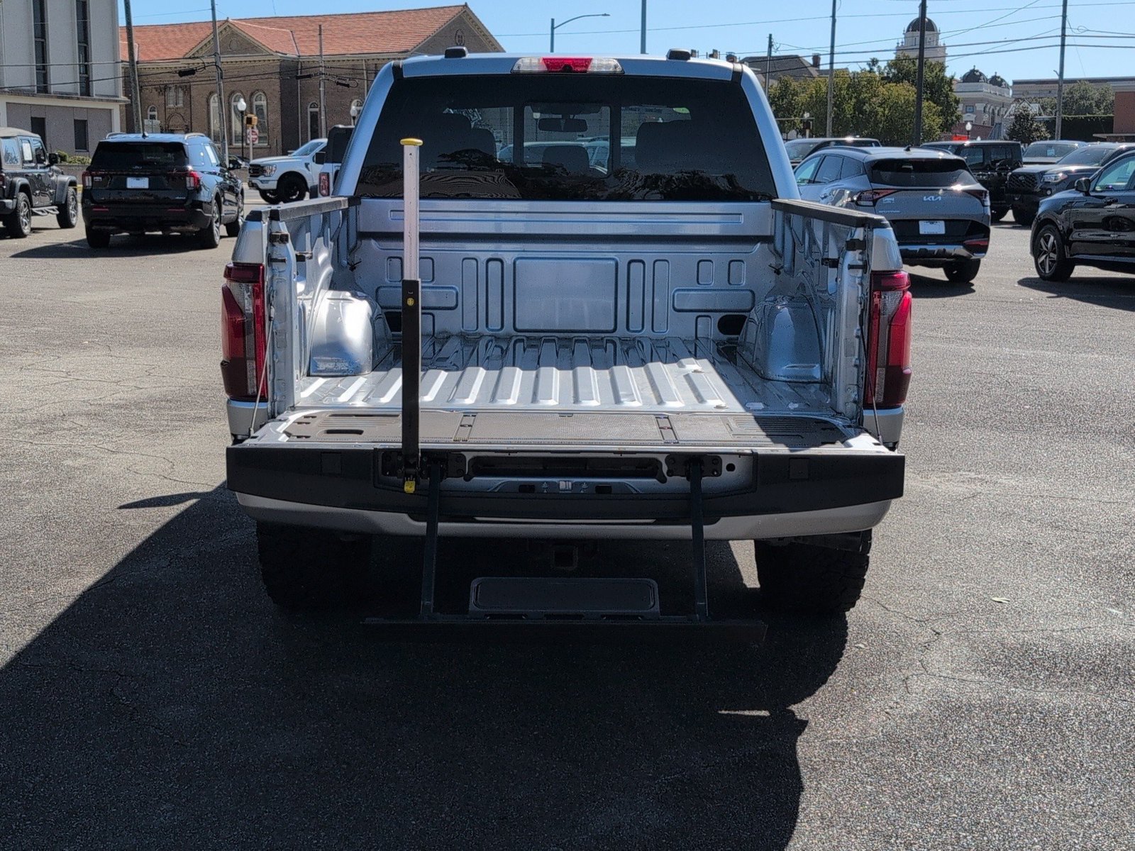 Used 2024 Ford F150 Platinum w/ Equipment Group 702A High AWD/4WD image 8